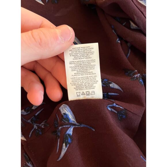 Cabi Icy Floral Bouquet Blouse Size S Burgundy Sheer Sleeveless Back Zip Fairy - Picture 5 of 7